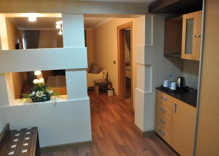 سورملي ادانا فندق