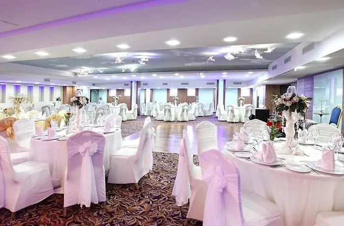 سورملي ادانا فندق 5*