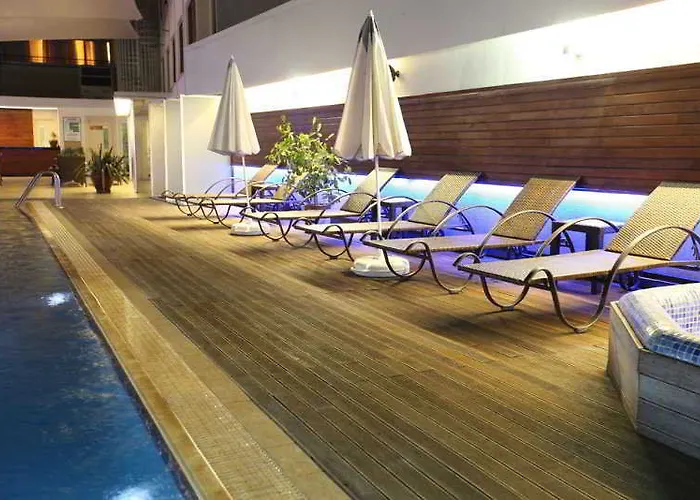 سورملي ادانا فندق أضنه